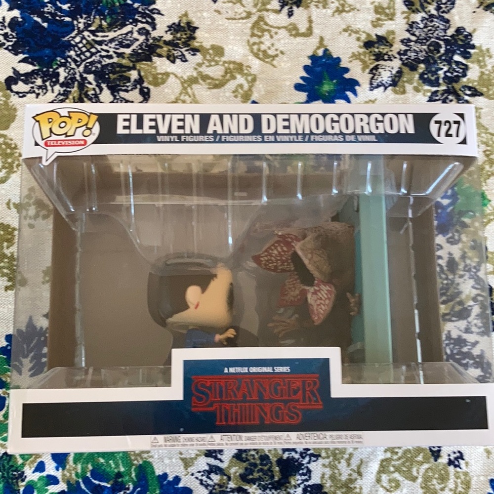 Funko Pop Stranger Things #727 ELEVEN & DEMOGORGON